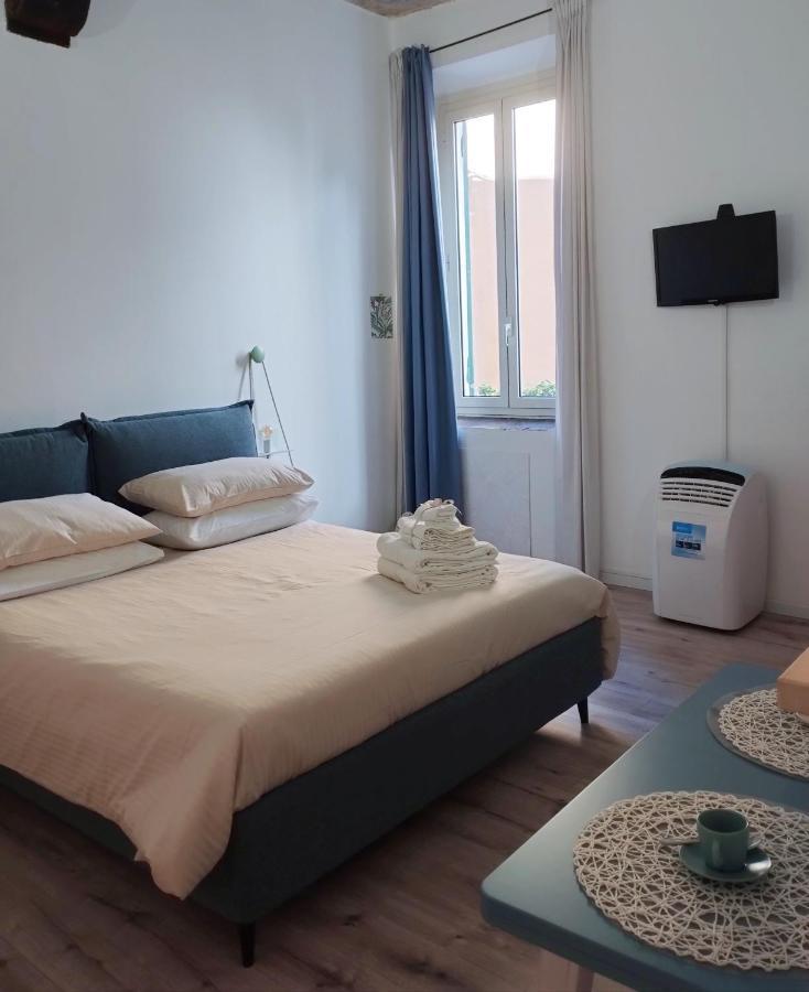 La Casa Nel Borgo Apartment Парма Екстериор снимка