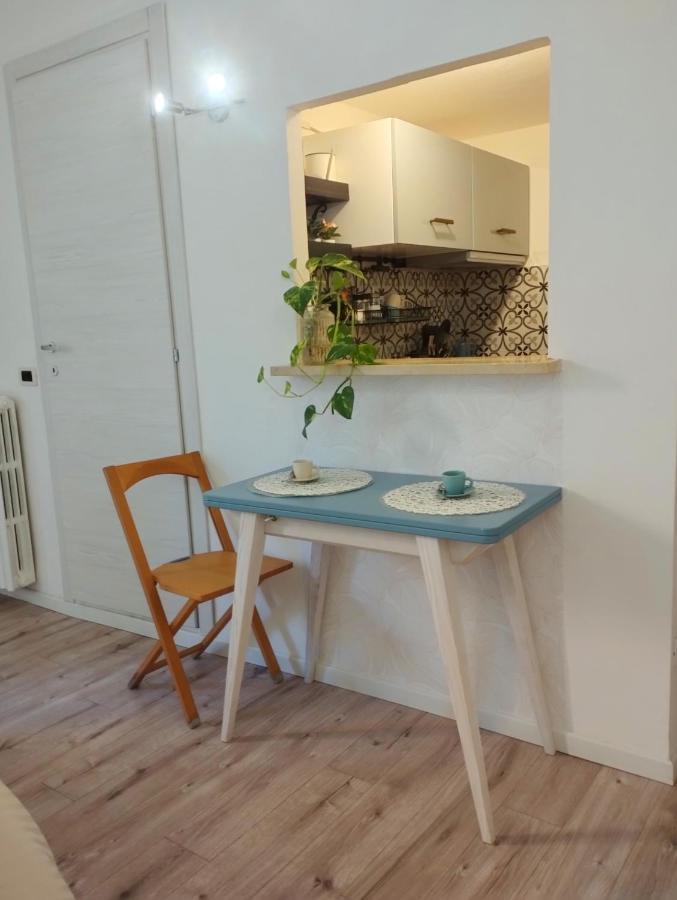La Casa Nel Borgo Apartment Парма Екстериор снимка